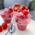 erdbeereis vegan, erdbeereis vegan rezept, erdbeereis vegan thermomix, eis vegan cremig, eis vegan ohne eismaschine, eis vegan glutenfrei, eis vegan und glutenfrei, eis vegan ohne banane, erdbeerjoghurt eis vegan,